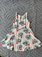 Kinder / Mädchen Kleid Größe 122/128 Baden-Württemberg - Waldenburg Vorschau