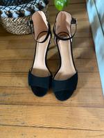 H&M Sandaletten Sandalen schwarz 38 Saarland - Bous Vorschau