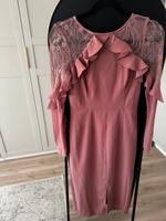 Feines Midikleid in Größe 38 VB Hessen - Offenbach Vorschau