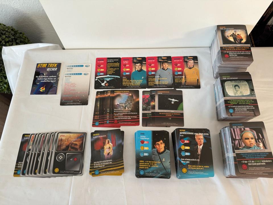 Star Trek: The Card Game CCG de mit über 900 Karten in Baden-Baden