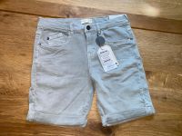 NEU hellgraue Jeans Shorts von Zara Gr. 140 Hose Bermuda Sachsen-Anhalt - Thale Vorschau