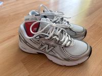 New Balance 740 Essen - Bredeney Vorschau