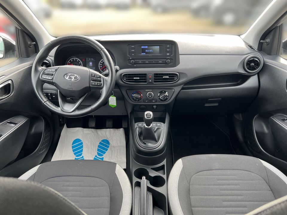 Hyundai i10 1.0 Select Funktionspaket Sitzh. ALU PDC in Werther bei Nordhausen