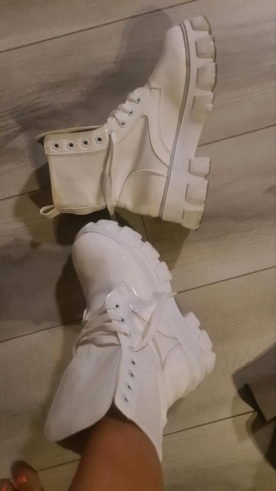 Damen Schuhe in Göppingen
