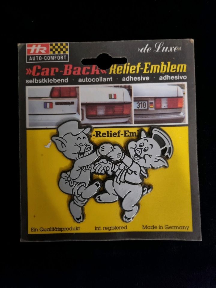 Car-Back-Relief-Emblem / Aufkleber Schweinchen in Riedlingen