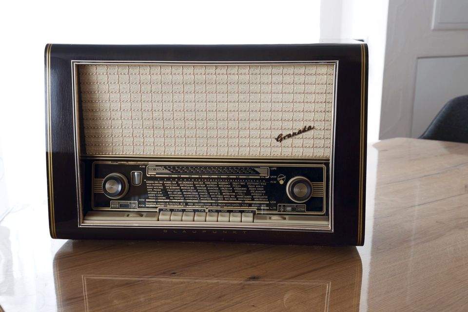 Röhrenradio Blaupunkt "Granada" 2330, Radio in Villingen-Schwenningen