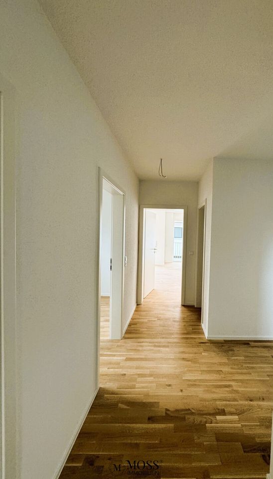 Erstbezug: Helle, moderne 2,5-Zimmer Wohnung mit Balkon! in Langenau