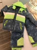 Vingino Skijacke Jacke Schneehose Hose Winterjacke Gr. 8 122 128 Stuttgart - Stuttgart-Süd Vorschau