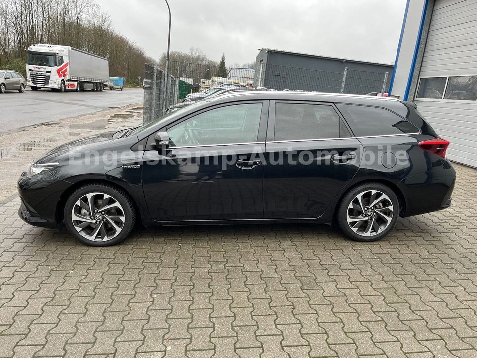 Toyota Auris 1.8 Touring Sports/NAVI/SCHECKH./ALLW./1HD in Oer-Erkenschwick