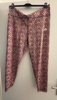 Adidas Sporthose / Leggings mit Blumenmuster Größe 2XL München - Sendling Vorschau