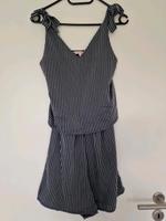 Kurzerhosen Jumpsuit gestreift ,Farbe Grau,blau,Größe 34 Nordrhein-Westfalen - Wesel Vorschau