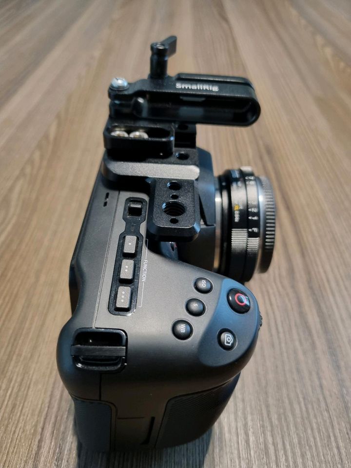 Blackmagic Poket Cinema 4k - BMPCC 4K + Metabones Speedbooster in Coburg