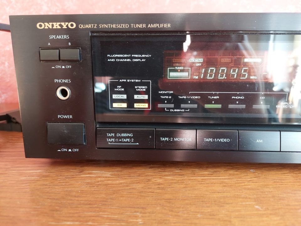 Onkyo Verstärker und Radio in Bad Honnef