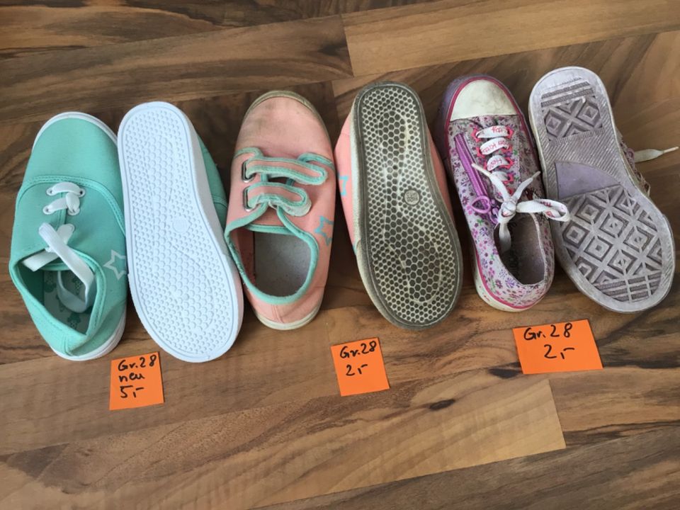 Sommerschuhe Winterschuhe Größe 28 in Kempten