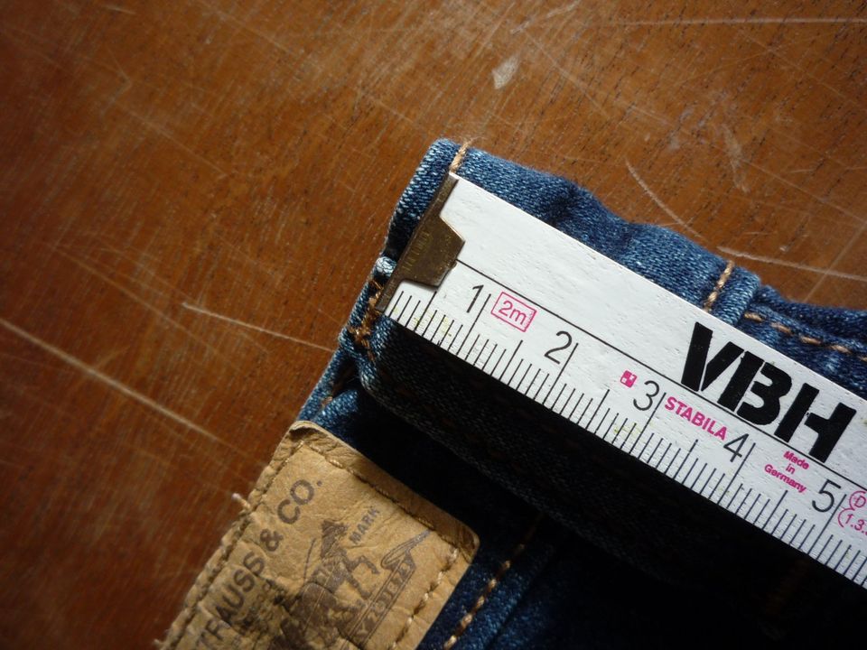 Levis Jeans Straight 512, Größe „14M“ (W36-L30) in Nürnberg (Mittelfr)