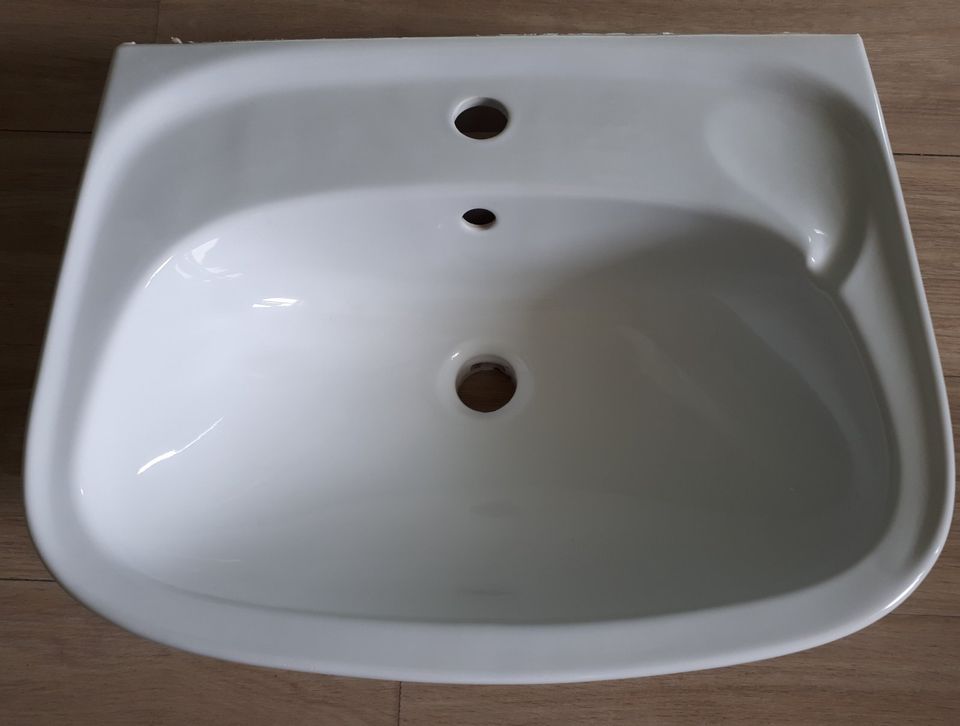 Waschbecken Waschtisch weiß Modell Allia Paris in Sehmatal-Neudorf