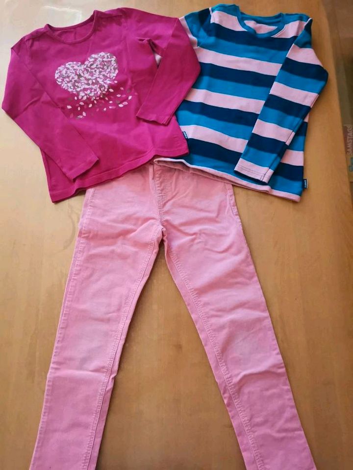 Jako o Shirts Gr. 128/134, Cordhose Gr. 134 rosa in Pförring