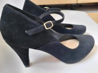 Pumps Velours Clarks Größe 39,5 UK 6 mit Riemchen Baden-Württemberg - Konstanz Vorschau