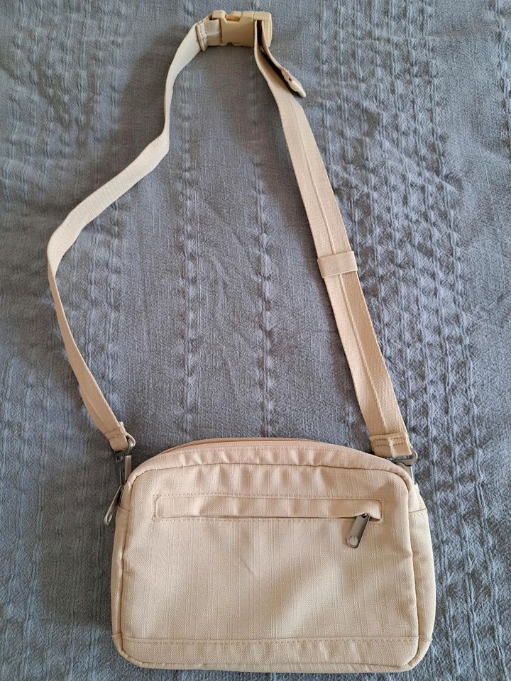 Tchibo Tasche beige neu in Berlin