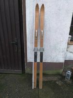 alte Holzski Marke Oberhof 1,80 cm Sachsen - Großdubrau Vorschau