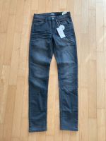 Neu: Jeans Jungs grau 176 S. Oliver super Slim skinny Baden-Württemberg - Esslingen Vorschau