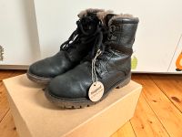 Bisgaard schnür Stiefel 33 Winterstiefel Lammfell gefüttert boots Köln - Köln Dellbrück Vorschau