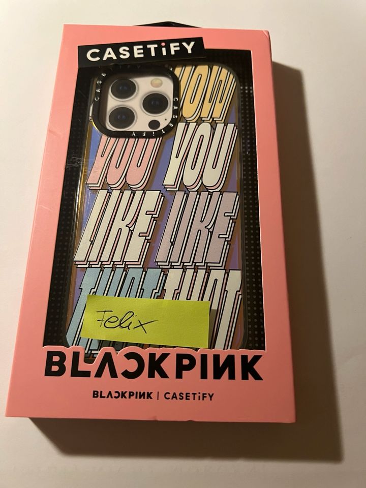 Blackpink x Casetify - I Phone 13 Pro Handyhülle & Air Pods Hülle in Daisendorf