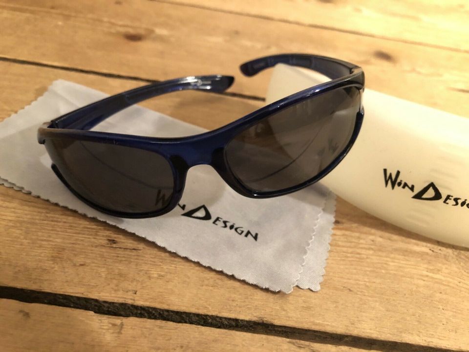 WinDesign Sonnenbrille Sport Segeln blau Kinder in Hetlingen