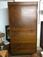 großer Rolladenschrank vintage midcentury Sachsen - Pegau Vorschau