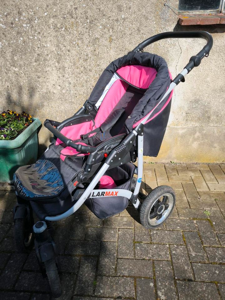 Kinderwagen 2 in 1 in Klütz