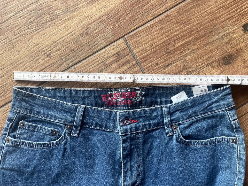 Jeans Tommy Hilfiger Sitz 12 in Malschwitz