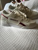 Reebok Classic Leder Gr 36 Creme neu Sneaker Berlin - Treptow Vorschau