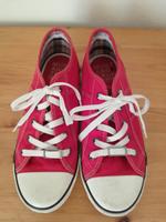 Sneaker Mustang Sommerschuhe Canvas Rot Gr. 38 Niedersachsen - Oldenburg Vorschau