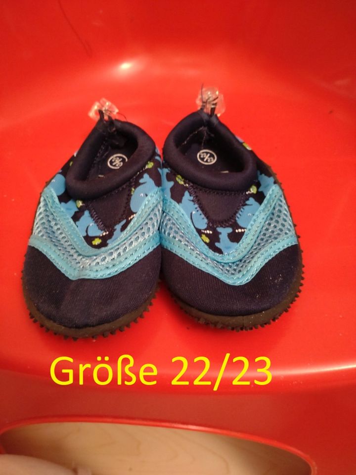 Kinderschuhe Sneaker Sandalen Sommerschuhe Größen 19 21 22 23 24 in Essen