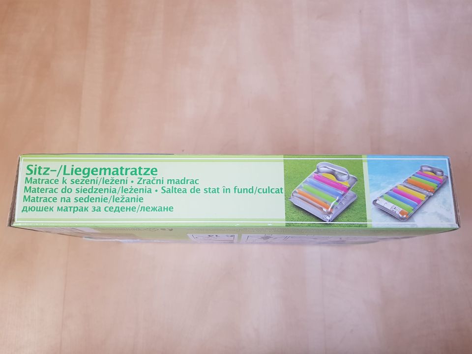 2x Luftmatratze Sessel & liegen 163x70x28 (Sommer, baden) je 15€ in Havelaue