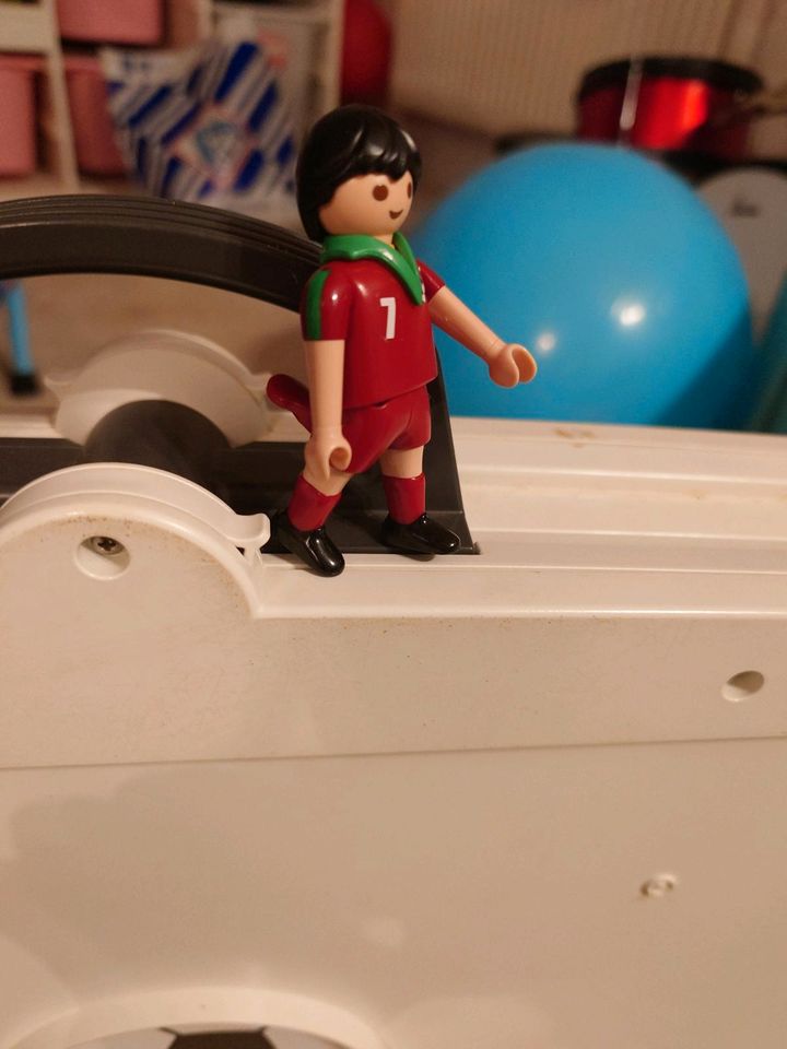 Playmobil Fußballfeld Koffer in Hamburg