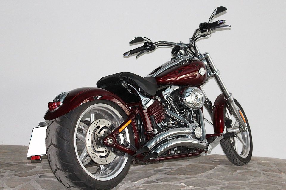 Harley-Davidson Softail Rocker C FXCWC*1-HAND* in Erkrath