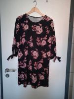 Kleid Blumenmuster Niedersachsen - Bomlitz Vorschau