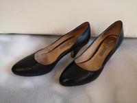 Buffalo Pumps Größe 37 Buffalo London Damen Frauen Schwarz Niedersachsen - Laatzen Vorschau