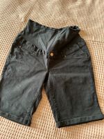 Schwangerschaftsmode Shorts Gr. 40 H&M Mama, schwarz München - Maxvorstadt Vorschau