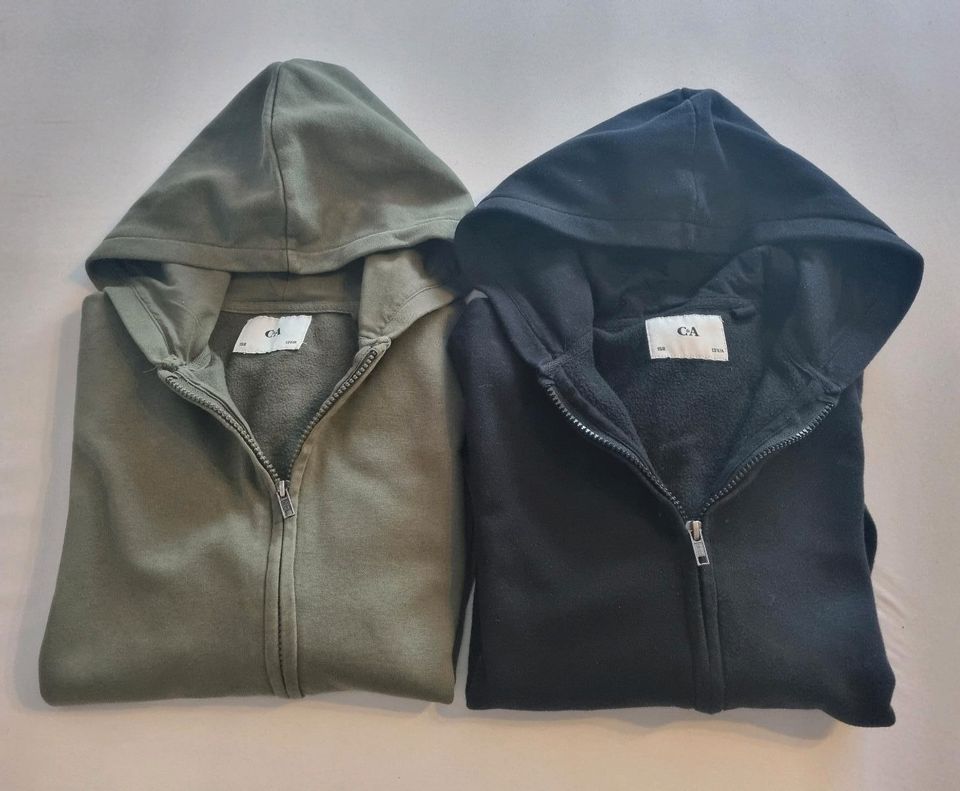 2 St. Zip-Hoodies, Gr. 158, schwarz und dunkelgrün, Basics in Bergkamen