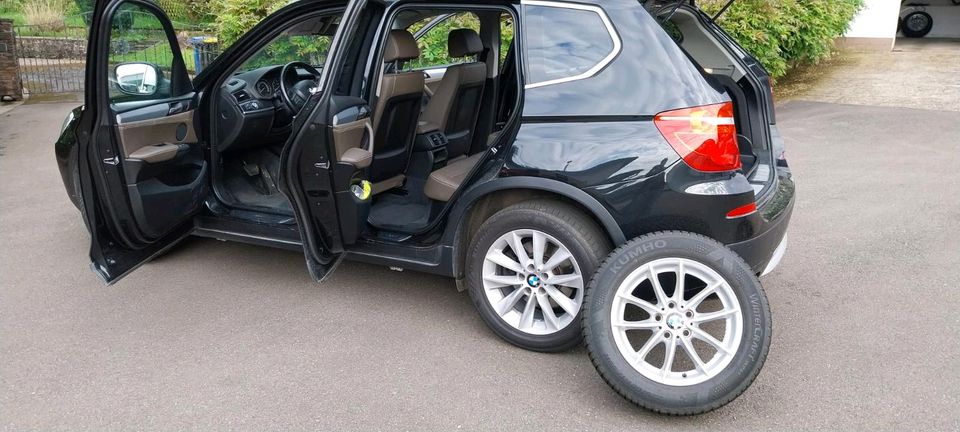 BMW X3 x drive 20d gepflegt guter Zustand in Saarlouis