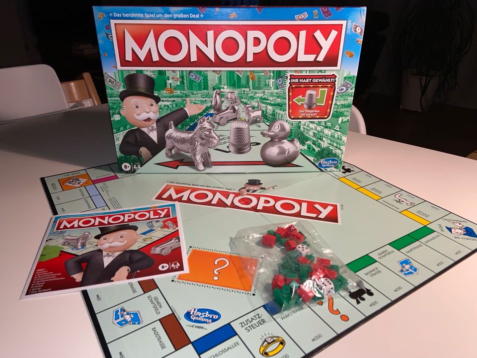Ersatzteile Monopoly Hasbro Spielfeld Gesellschaftsspiel Familie in Berlin