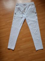 Tredy Joggpant weiß Gr 2 -  40/42 Niedersachsen - Bückeburg Vorschau