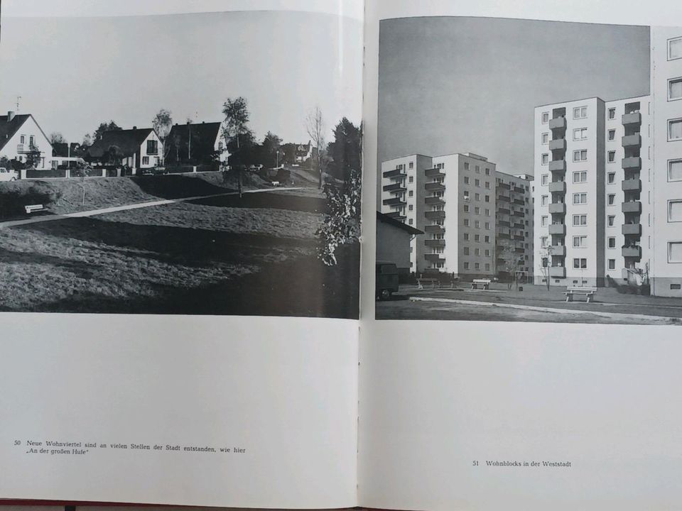 Antiquarisches Buch von 1969 "HANAU" Herausgegeben vom Magistrat in Edewecht