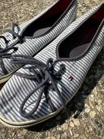 Tommy Hilfiger Sneaker Gr. 39 Thüringen - Weimar Vorschau