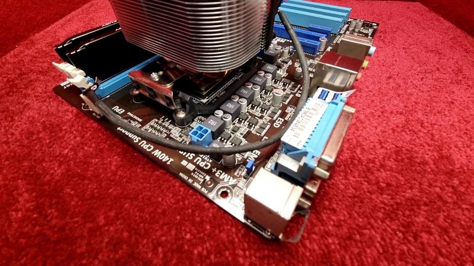 Asus M5A7BL Mainboard  AM3+ AMD Athlon x4, 16 GB Ram DDR3 in Dresden