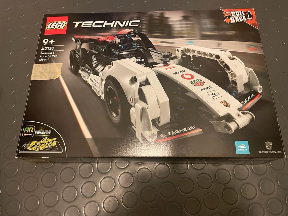 Lego Technic Formel 1 Auto in Moers