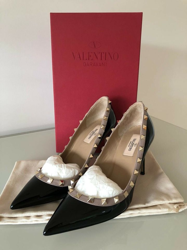 VALENTINO Lackpumps Rochstud Größe 38,5 in Dortmund