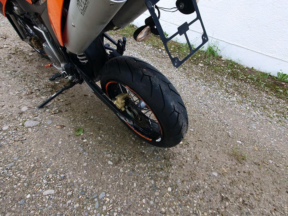 Ktm 640 Supermoto in Hohenschäftlarn